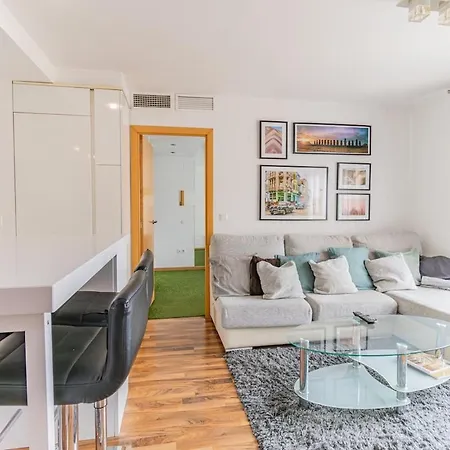 Appartement Stylish Duplex In The Heart Of Saragosse