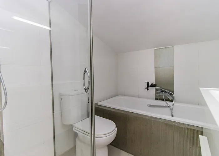 Stylish Duplex In The Heart Of Appartement